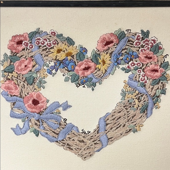 Vintage Floral Heart Embroidery Wall Art - Picture 2 of 4